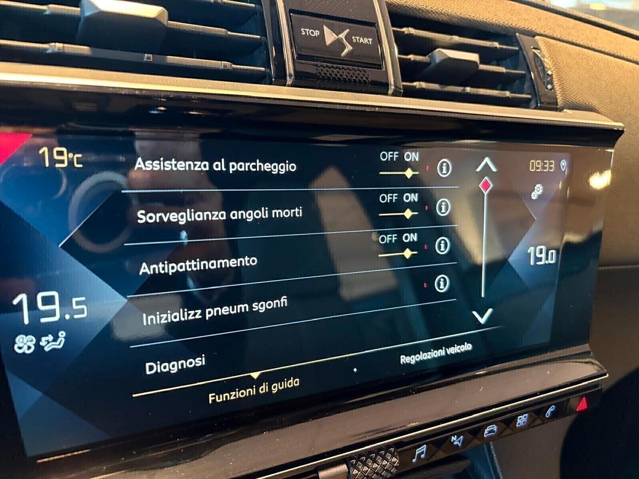 Ds DS 7 Crossback GRAND CHIC BlueHDi 180 aut. SPOTICAR.