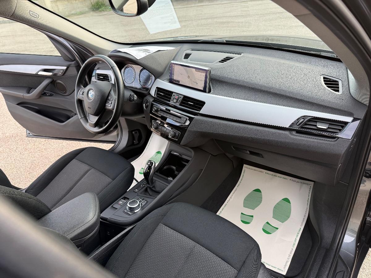 BMW - X1 - xDrive20d Business Advantage Automatico