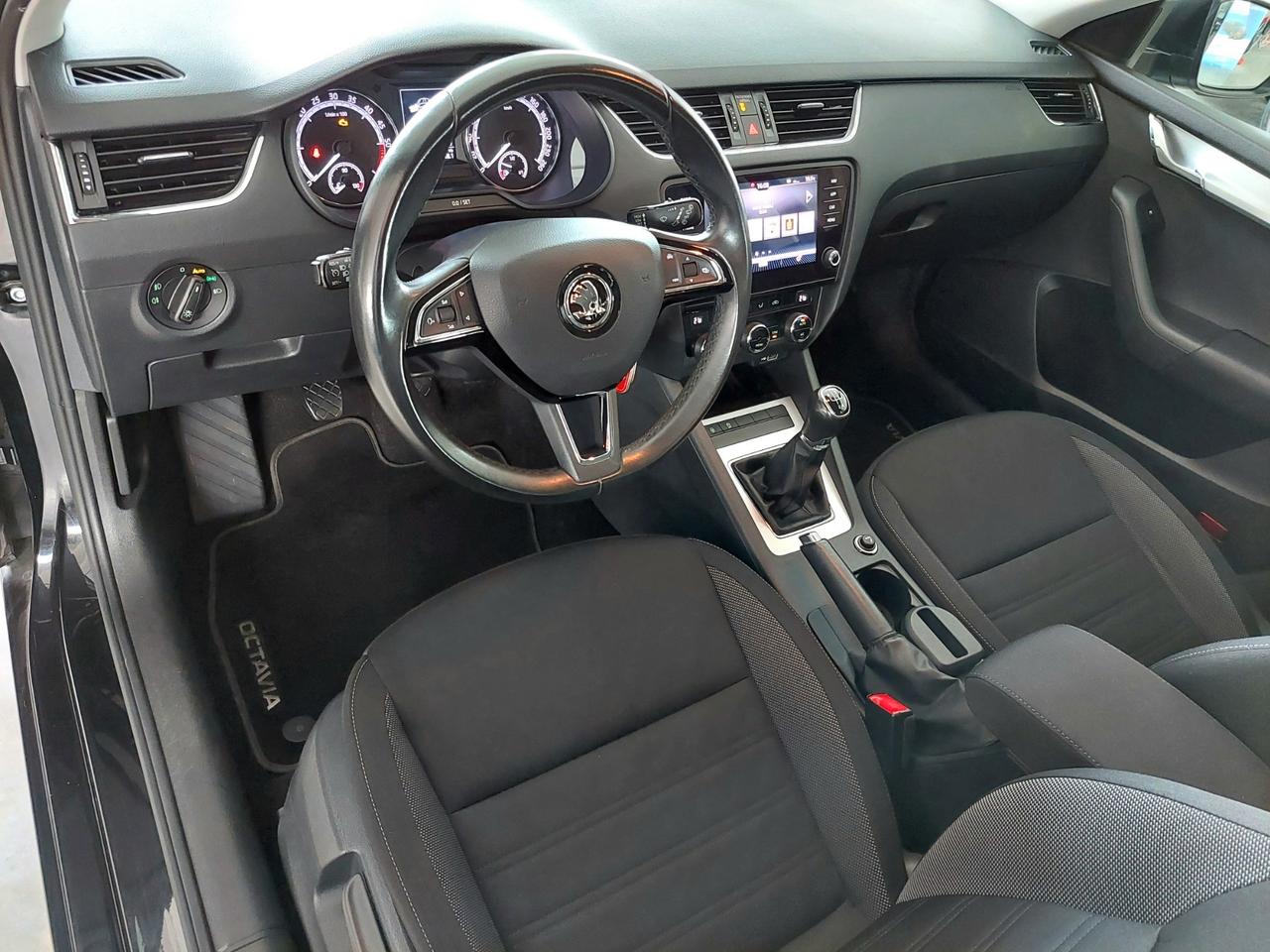 SKODA Octavia 1.6 TDI SCR 115 CV Wagon Ambition - 2019
