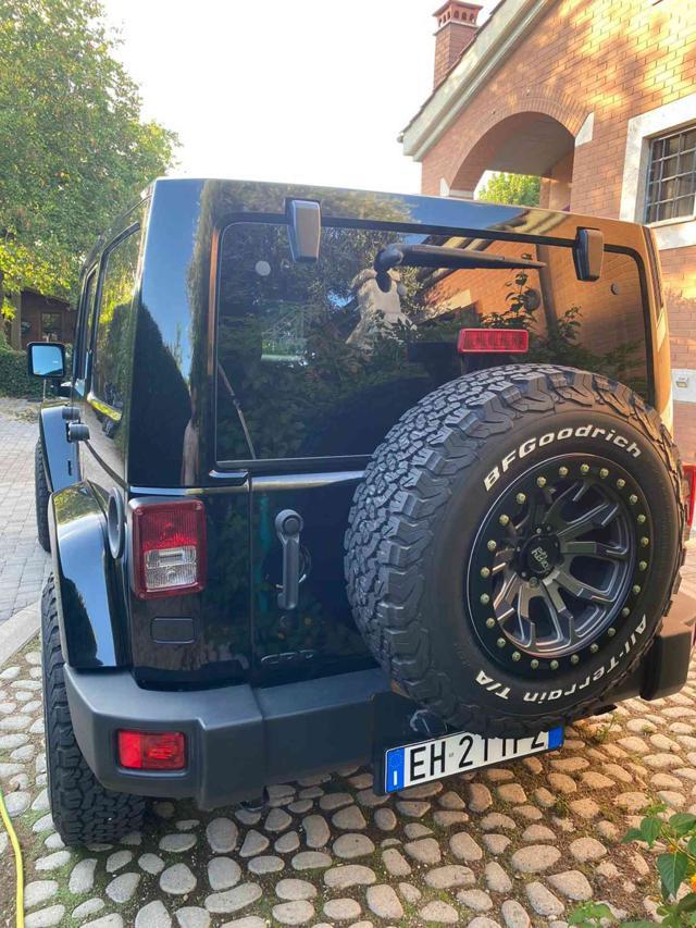 JEEP Wrangler Unlimited 2.8 CRD DPF Sahara