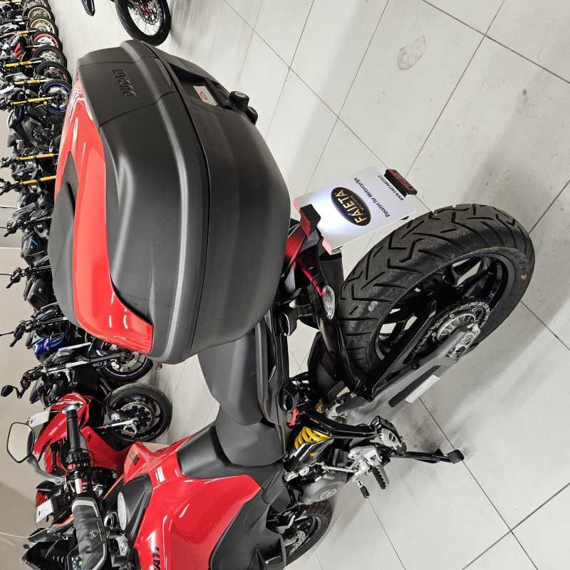Ducati Multistrada V2 S - 2026