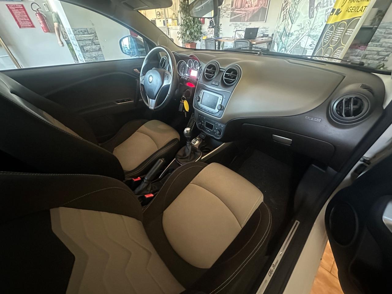 Alfa Romeo MiTo 1.4 T 120 CV GPL Distinctive