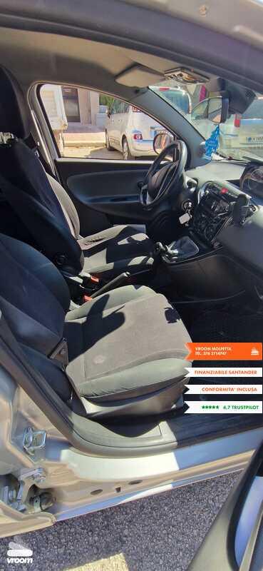 LANCIA Ypsilon 3ª serie Ypsilon 1.2 69 CV 5 po...