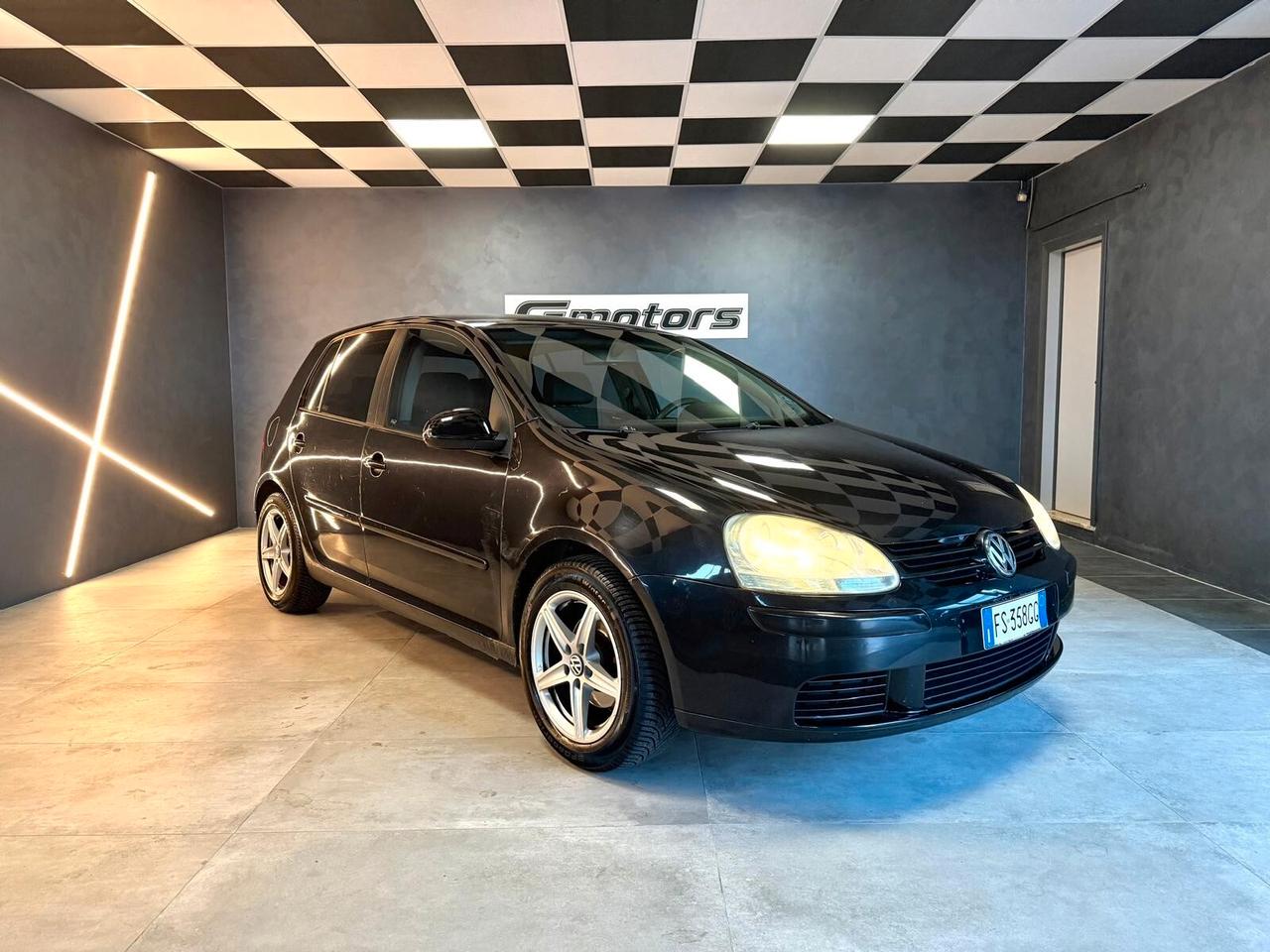 Volkswagen Golf STYLE