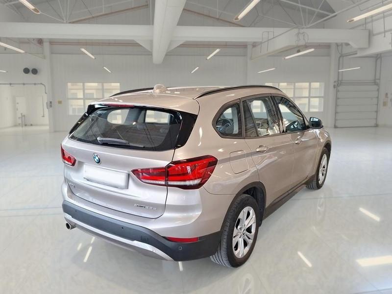 BMW X1 xDrive 25e Business Advantage automatico