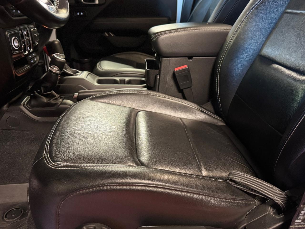 Jeep Wrangler Unlimited 2.2 Mjt II Sahara Hard-Top Full Full