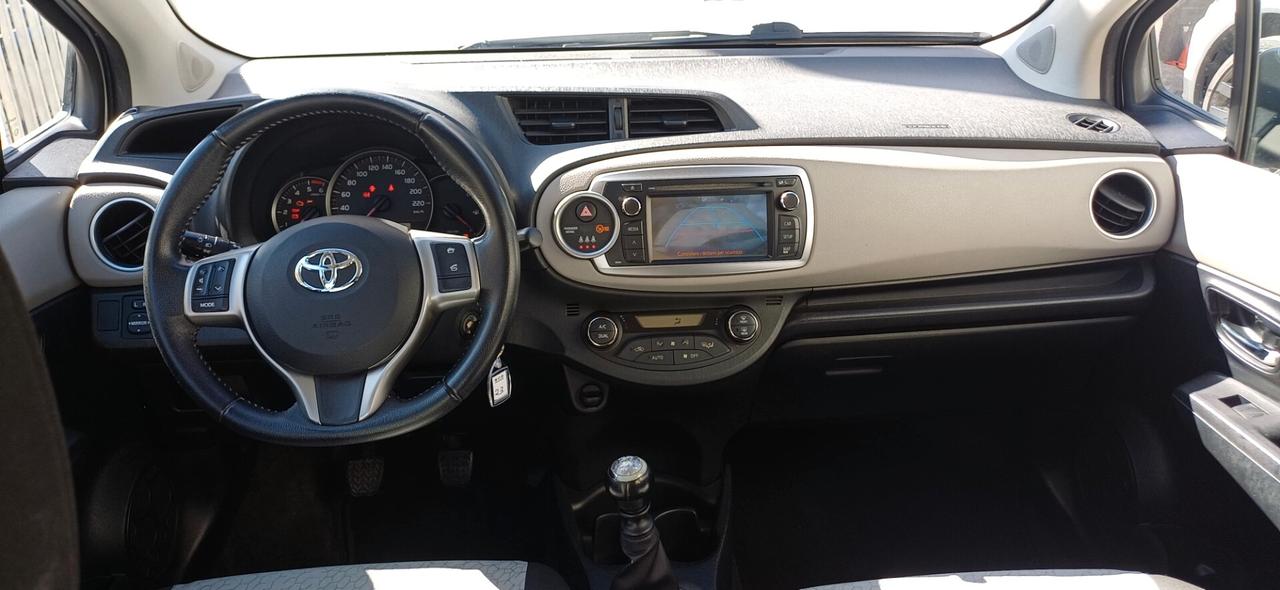 Toyota Yaris 1.4 D-4D 5 porte Lounge