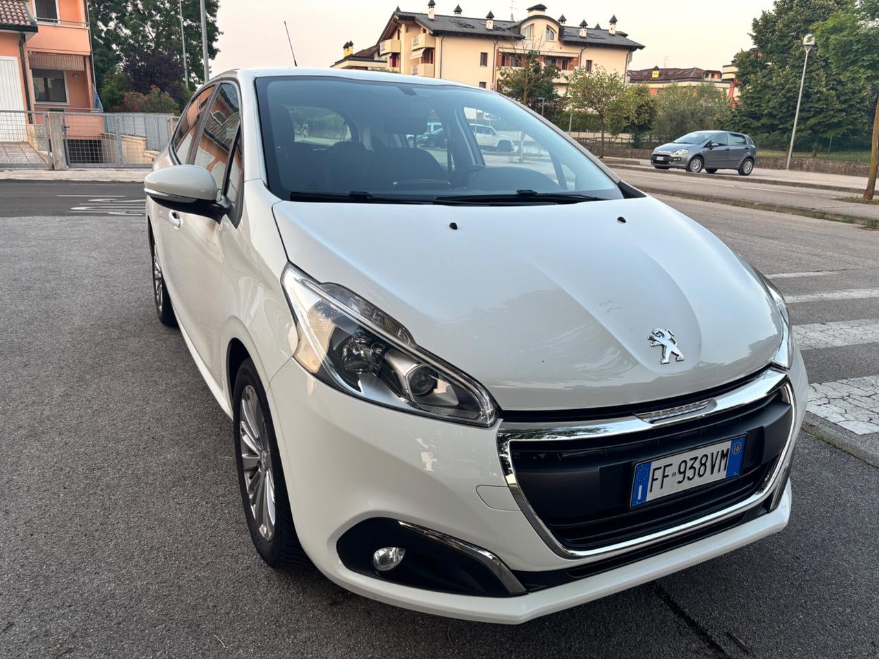 Peugeot 208 PureTech 68 5porte Access
