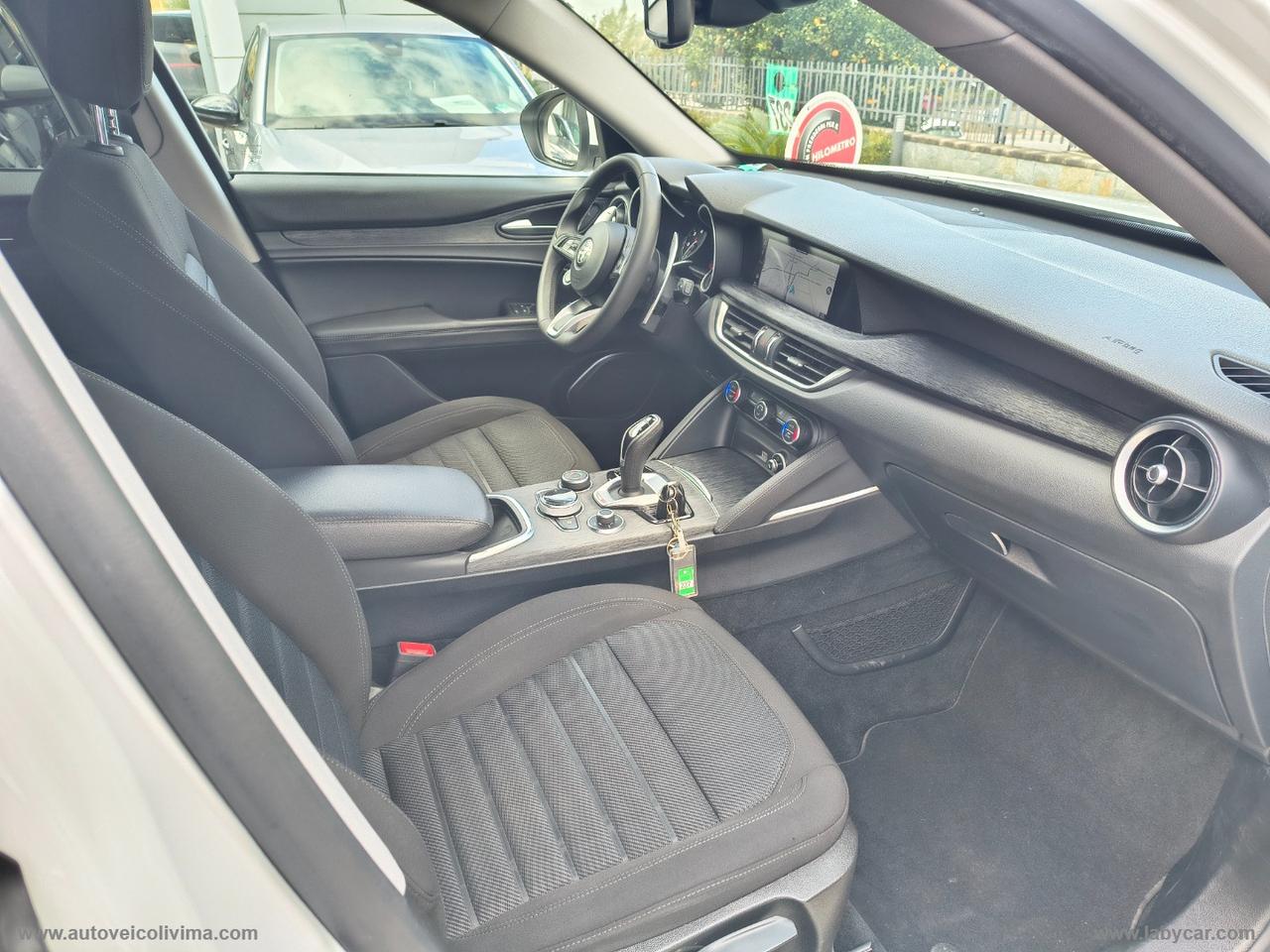 ALFA ROMEO Stelvio 2.2 T.diesel 160CV AT8 RWD Bus. AUTOCARRO