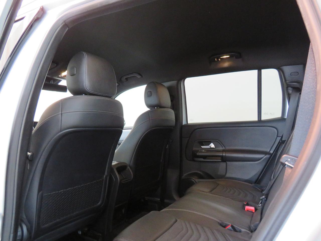 Mercedes-benz GLB 180 d Automatic| IVA 22 INCLUSA