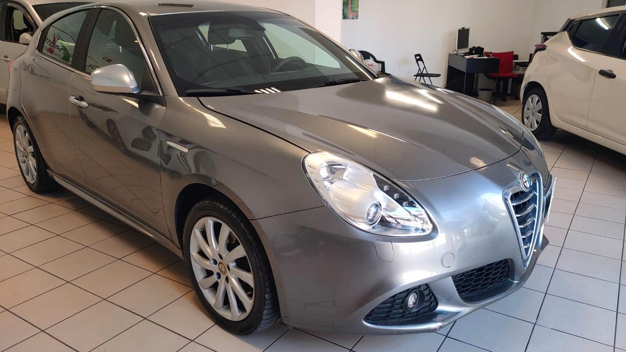 Alfa Romeo Giulietta 2.0 JTDm-2 140 CV Distinctive