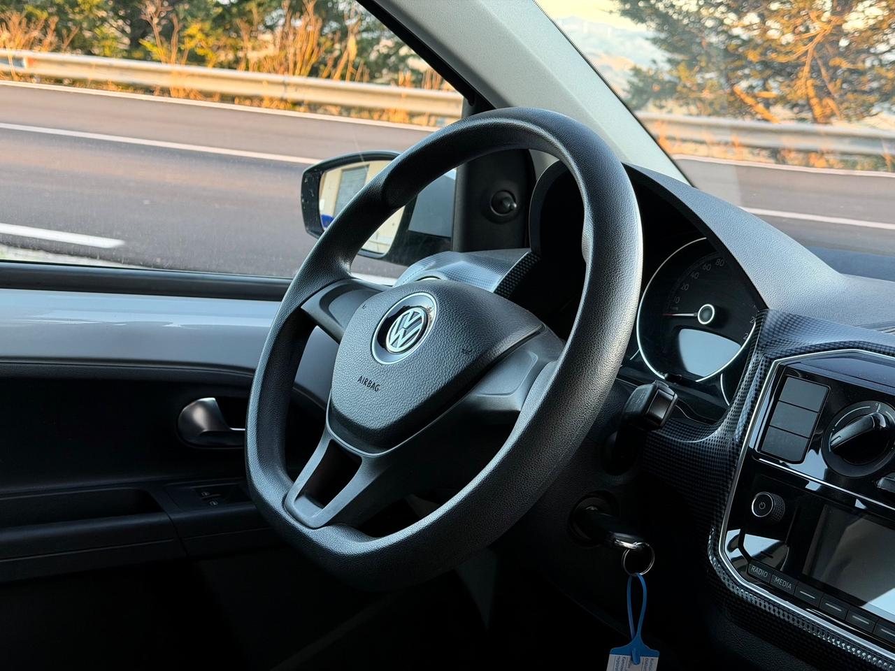 Volkswagen up! 1.0 75 CV 5p. NEOPATENTATI