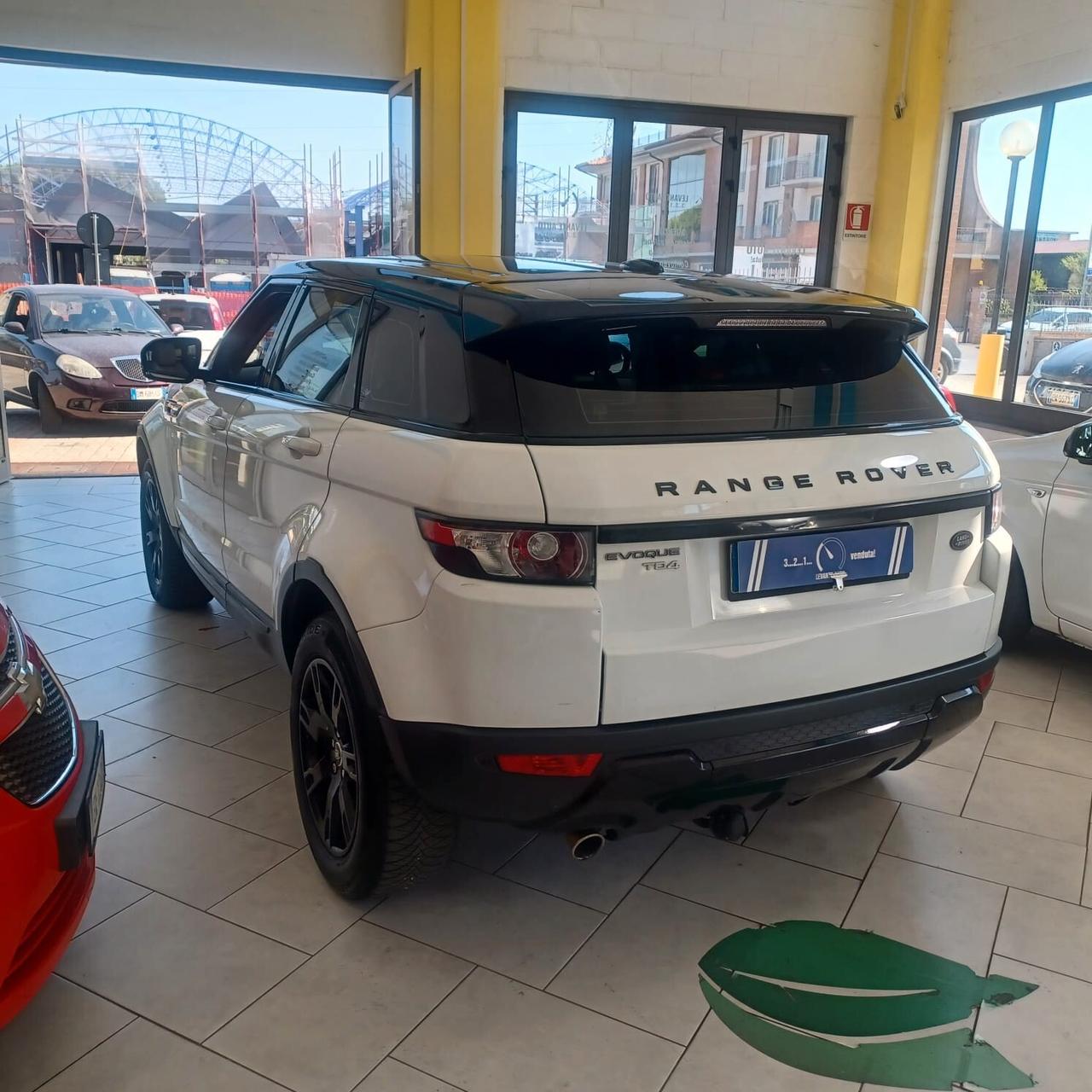 PERFETTO RR EVOQUE 2.2 TDI AUTOM 4X4 GARANZIA