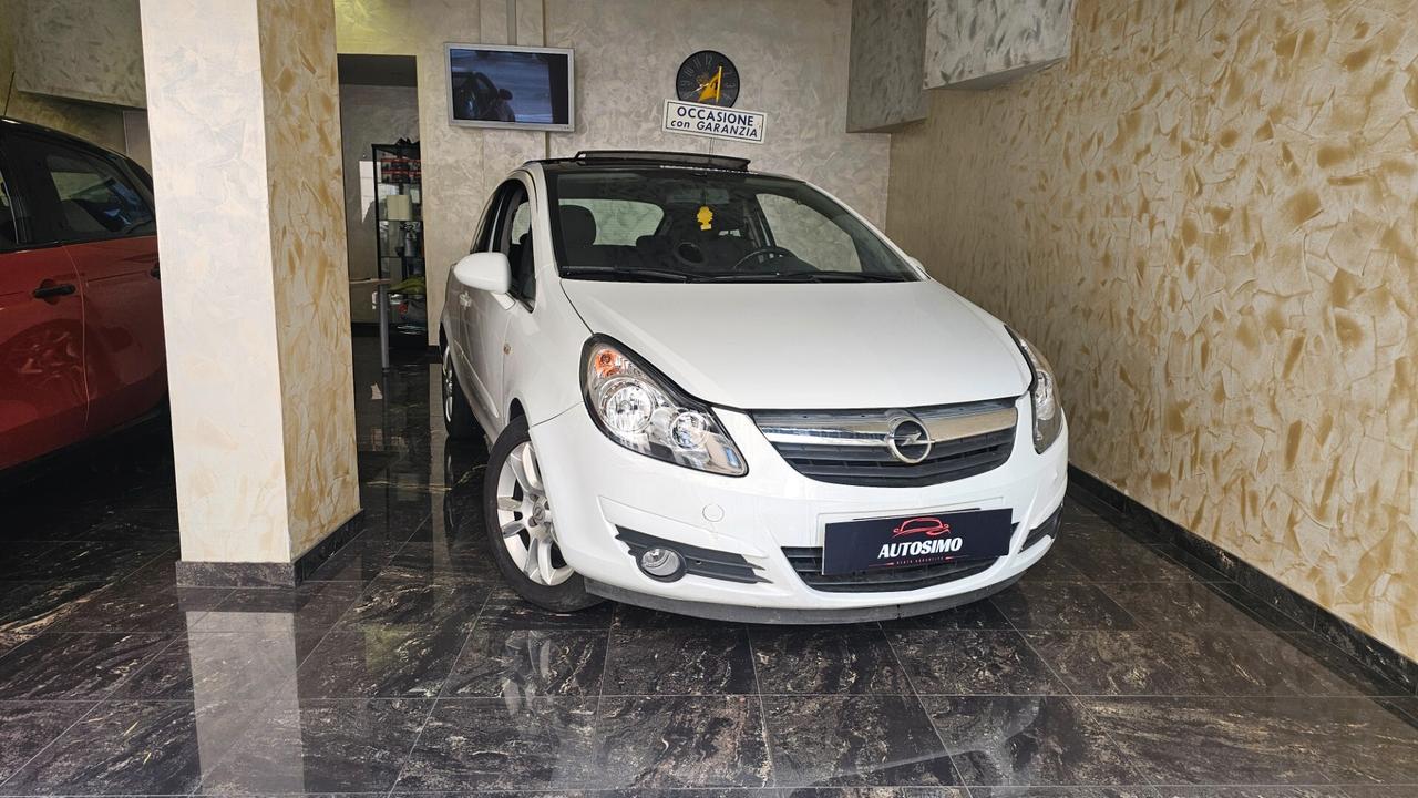 Opel Corsa 1.2 3 porte Easytronic Sport