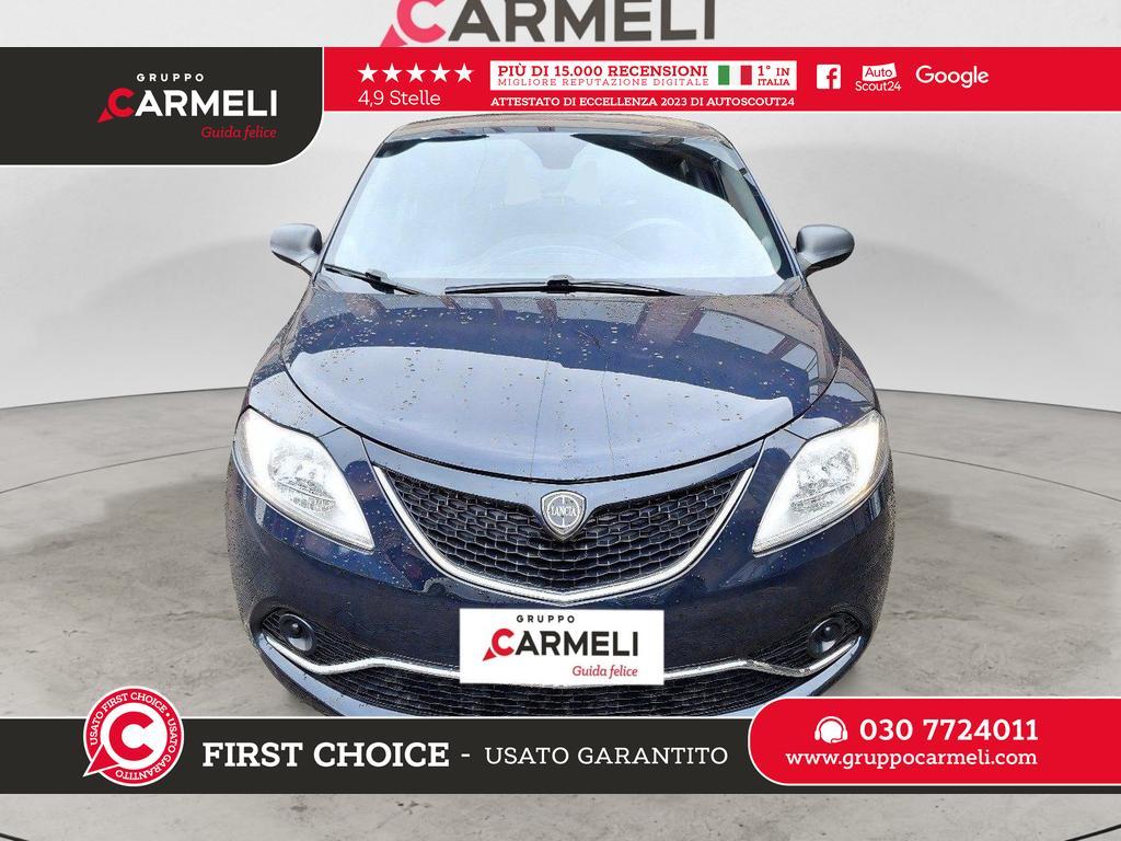 Lancia Ypsilon 5 Porte 1.2 Silver