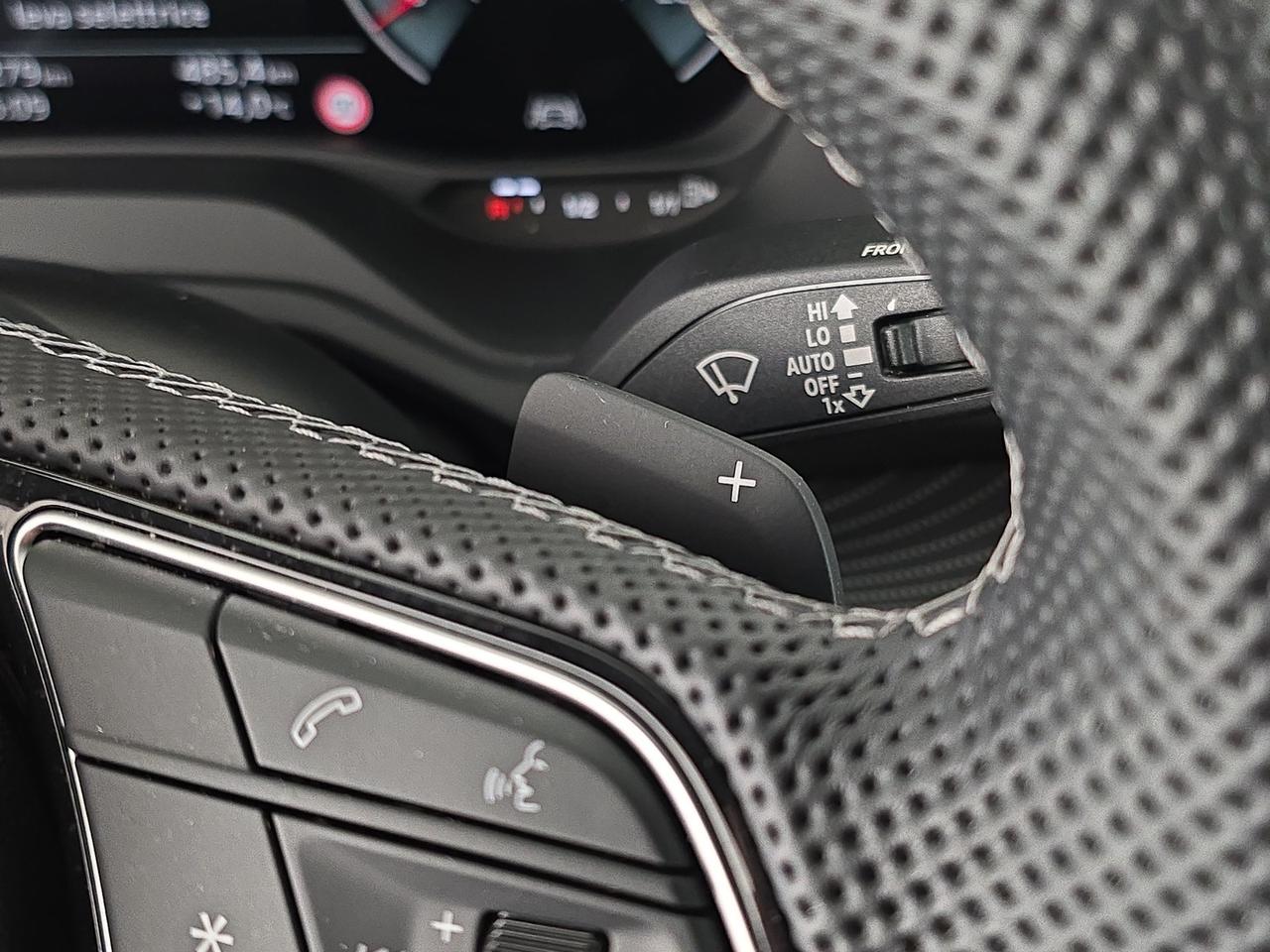 Audi Q2 35 2.0 tdi s line edition s-tronic