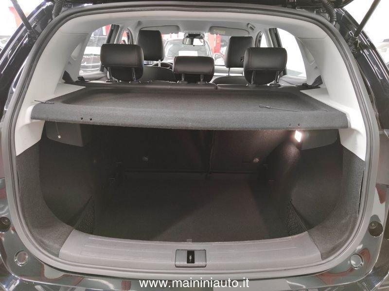 MG ZS 1.5 VTi-tech Luxury + Car Play