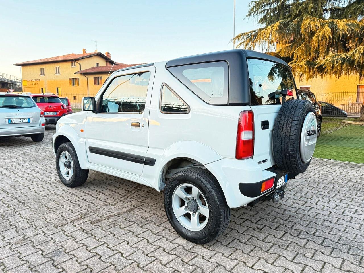 Suzuki Jimny 1.3i 16V cat Cabrio 4WD JLX OK NEOPATENTATI