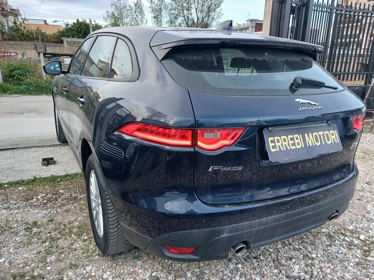 Jaguar F-Pace 2.0 D 240 CV AWD aut. Pure