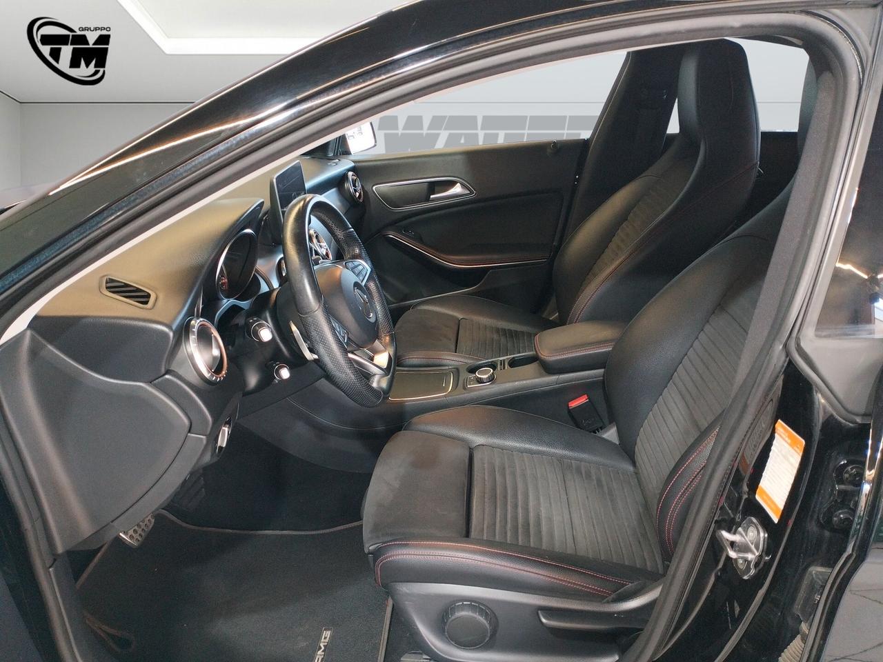 Mercedes-Benz CLA 200 d Premium auto FL