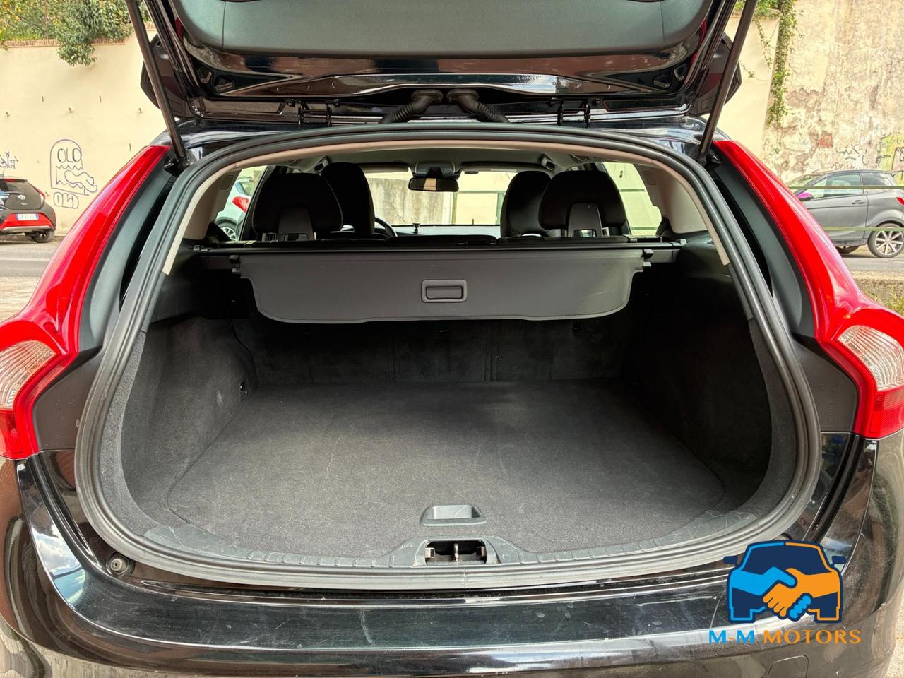 Volvo V60 2.0 d2 Business geartronic 120 cv