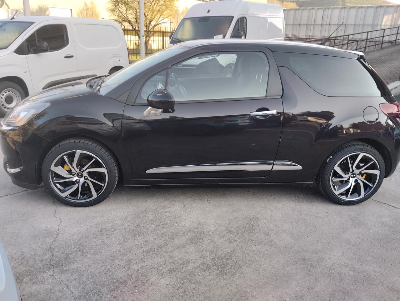 Ds DS3 DS 3 PureTech 110 S&S Sport Chic