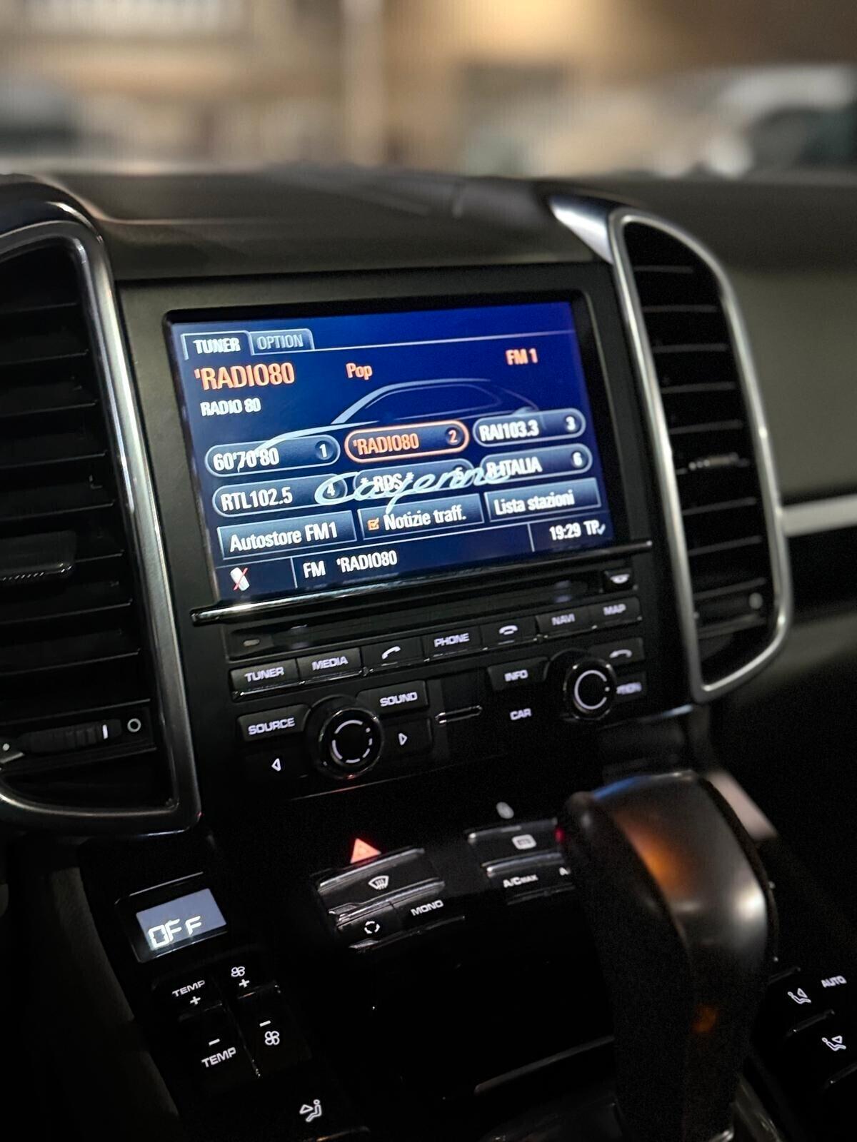 Porsche Cayenne 3.0 Diesel tiptronic 173000km