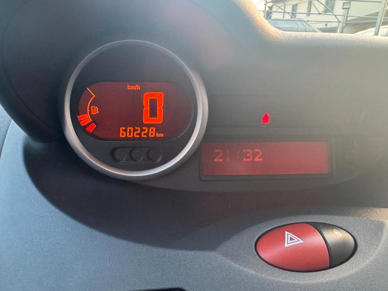 Renault Twingo 1.2 16V Confort