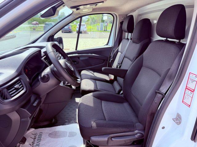 NISSAN Primastar 3 POSTI - KM 59.000 - PREZZO PIU' IVA