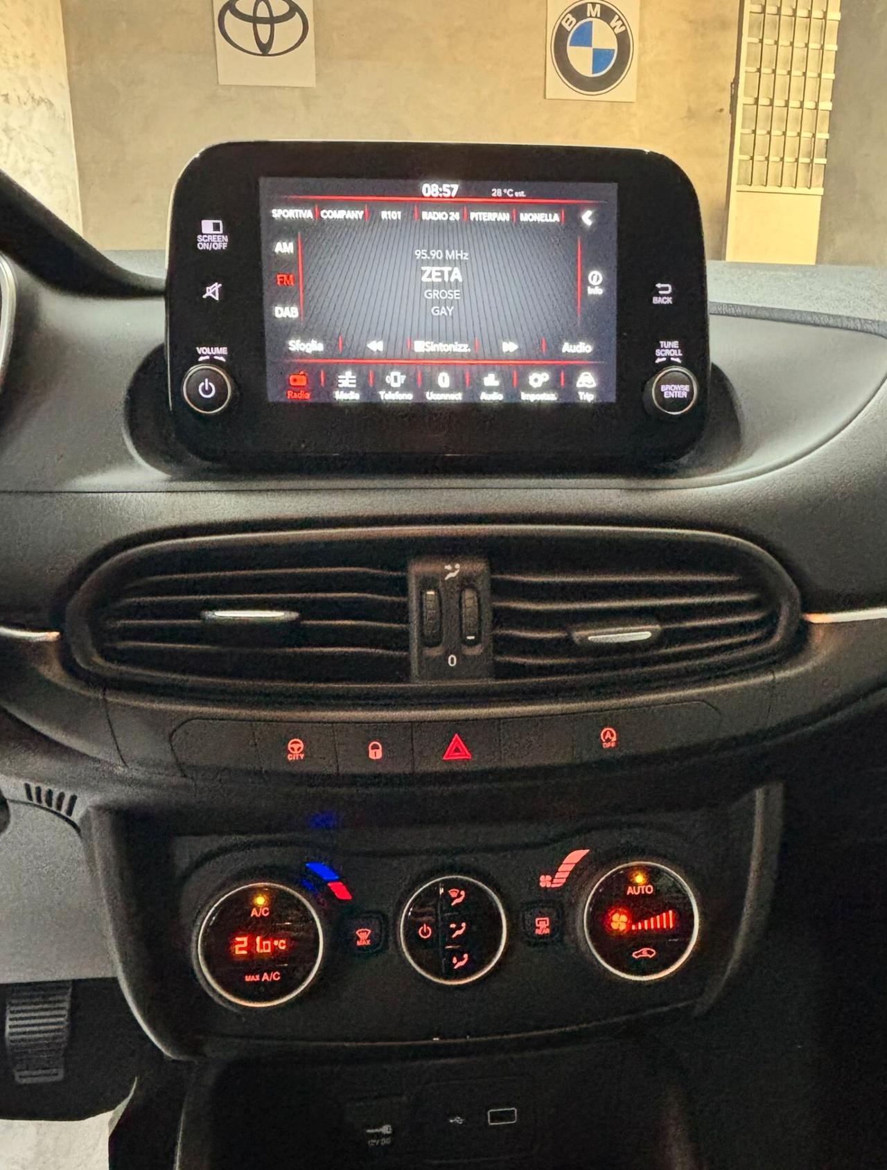 Fiat Tipo 1.6 Mjt S&S 5 porte S-Design
