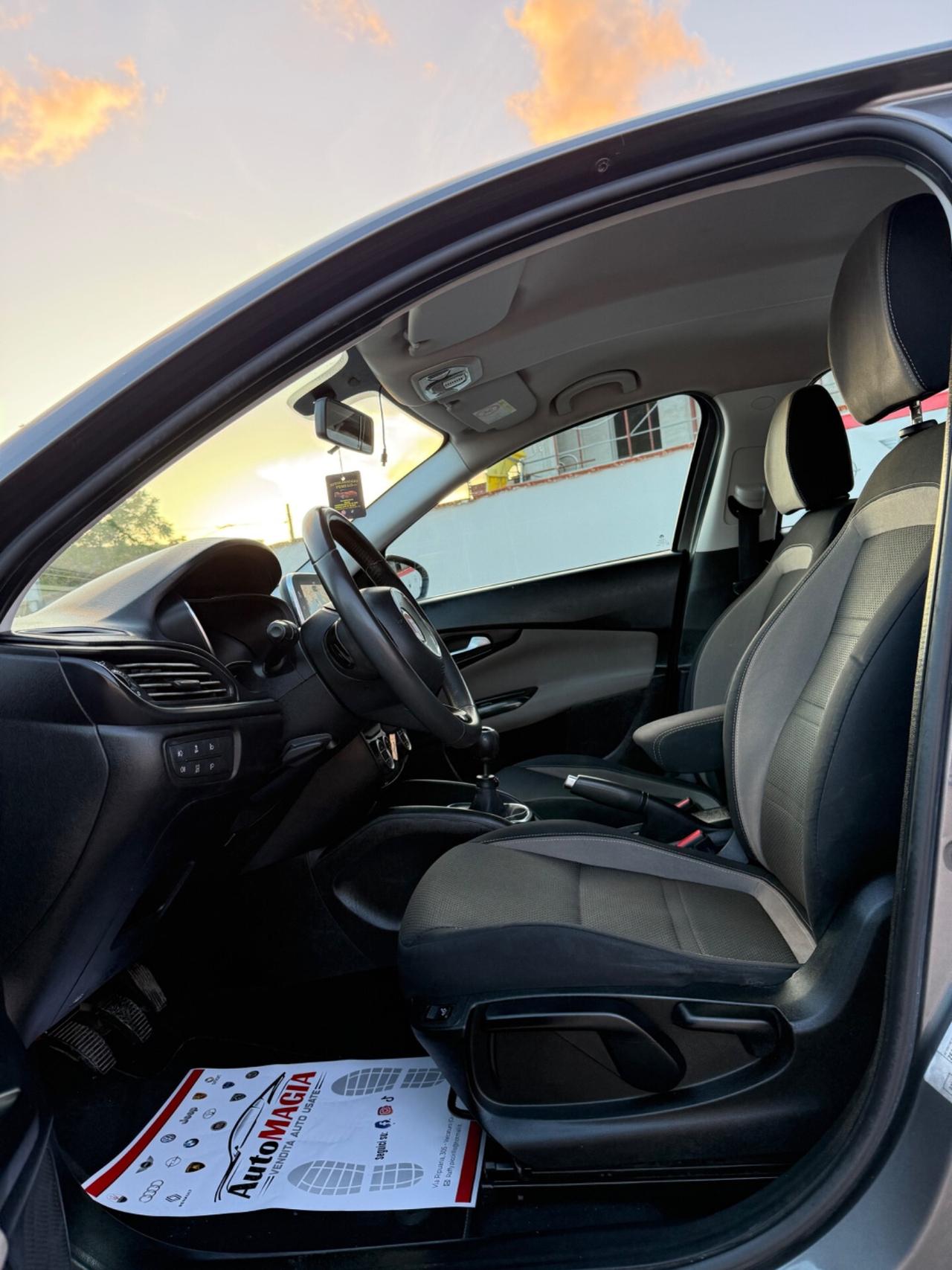 Fiat Tipo 1.6 Mjt S&S 5 porte Lounge