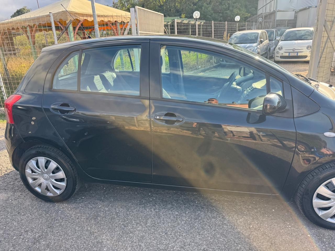 Toyota Yaris 1.3 5 porte Sol NEOPATENTATI