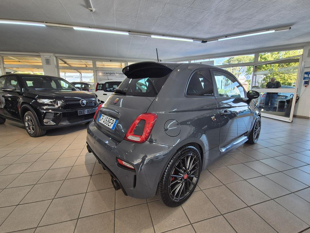 Abarth 695 1.4 Turbo T-Jet 180 CV Competizione