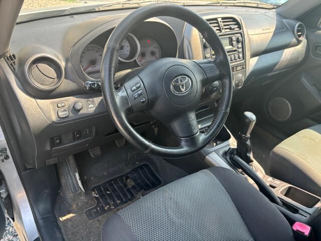 Toyota RAV 4 RAV4 2.0 Tdi D-4D cat 5 porte passo lungo