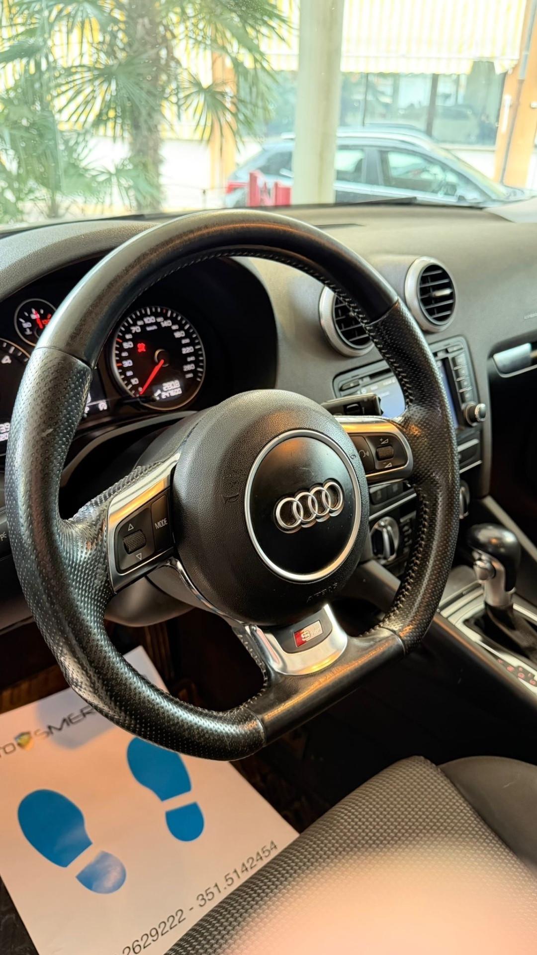 Audi A3 SPB 1.6 TDI 105 CV CR Ambition