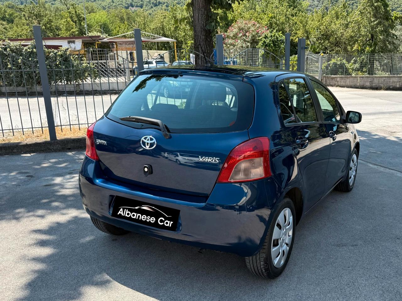 Toyota Yaris 1.0 VVT-i 69 CV 5P Sol