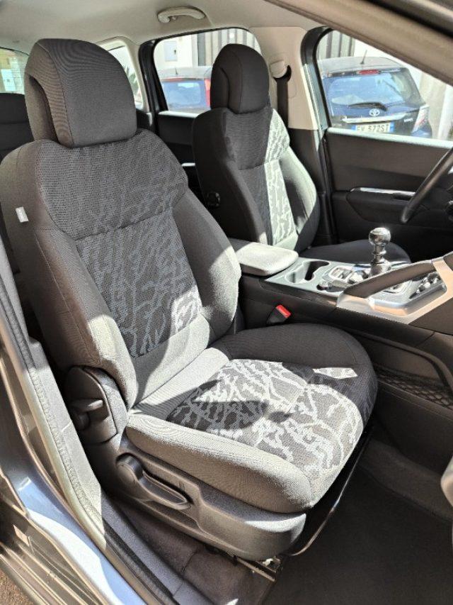 PEUGEOT 3008 1.6 HDi 115 CV