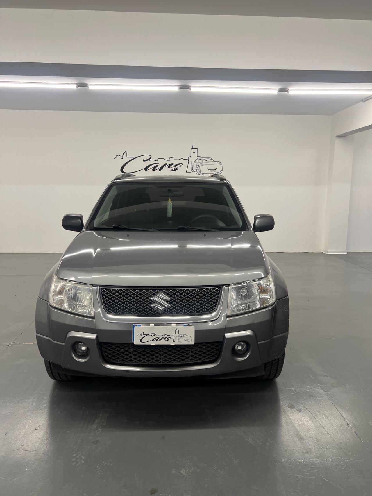 Suzuki Grand Vitara 1.9 DDiS 3 porte