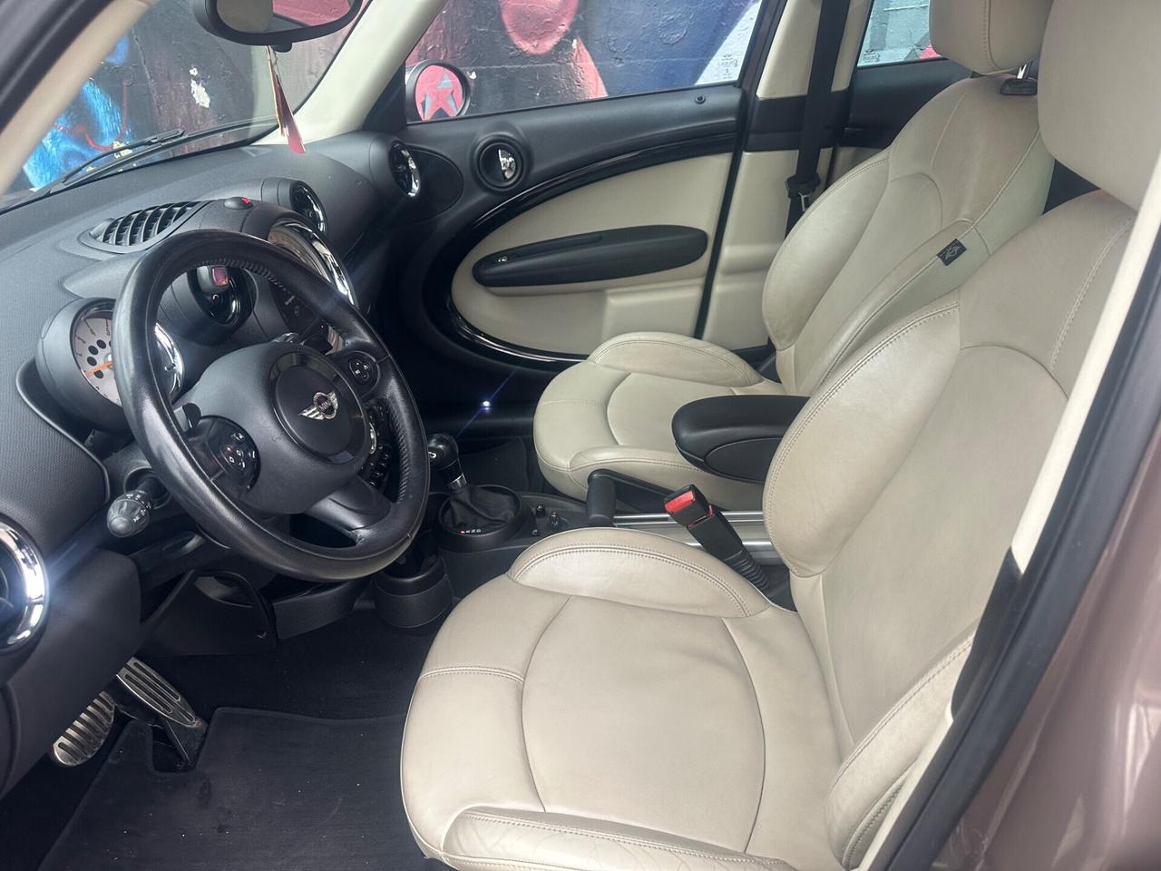 MINI COUNTRYMAN SD 2.0 143CV AUT+F1+NAVI+PELLE