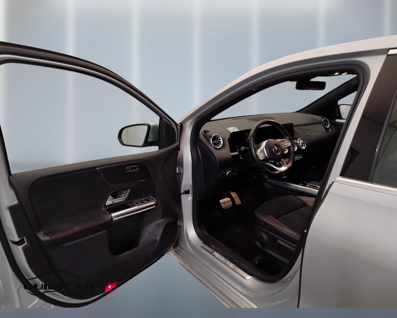 Mercedes-Benz Classe B - W247 2018 - B 180 d Premium auto