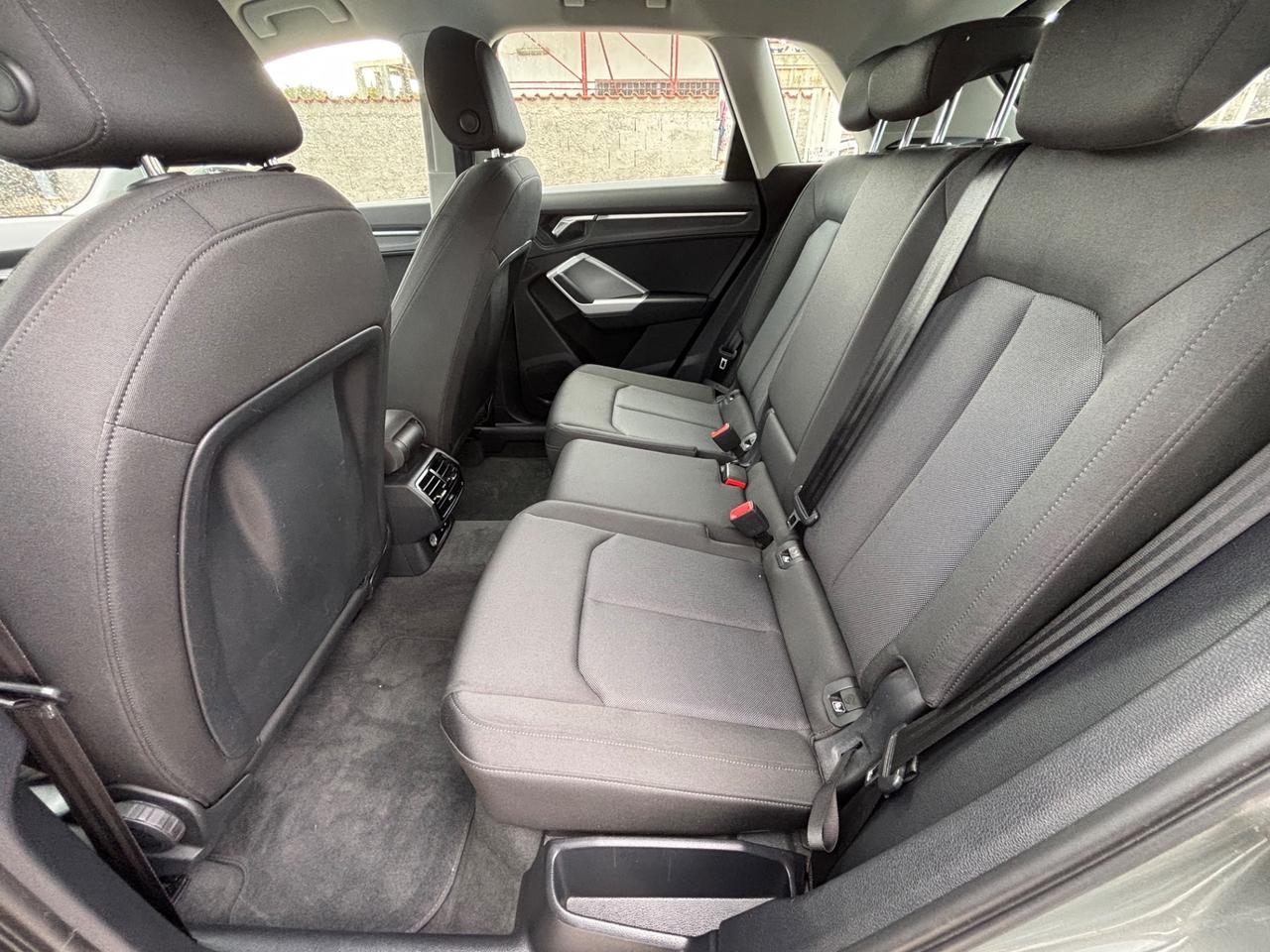 AUDI Q3 35 150CV S-TRONIC EDITION FULL OPT NUOVISSIMA