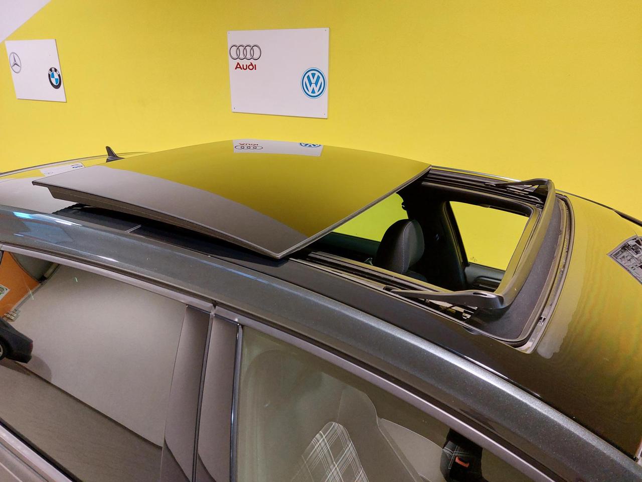 Volkswagen Golf 5 Porte GOLF 2.0 TDI 184CV GTD DSG