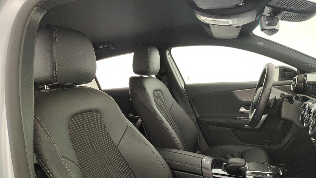 Mercedes-Benz A 180 d Sport auto