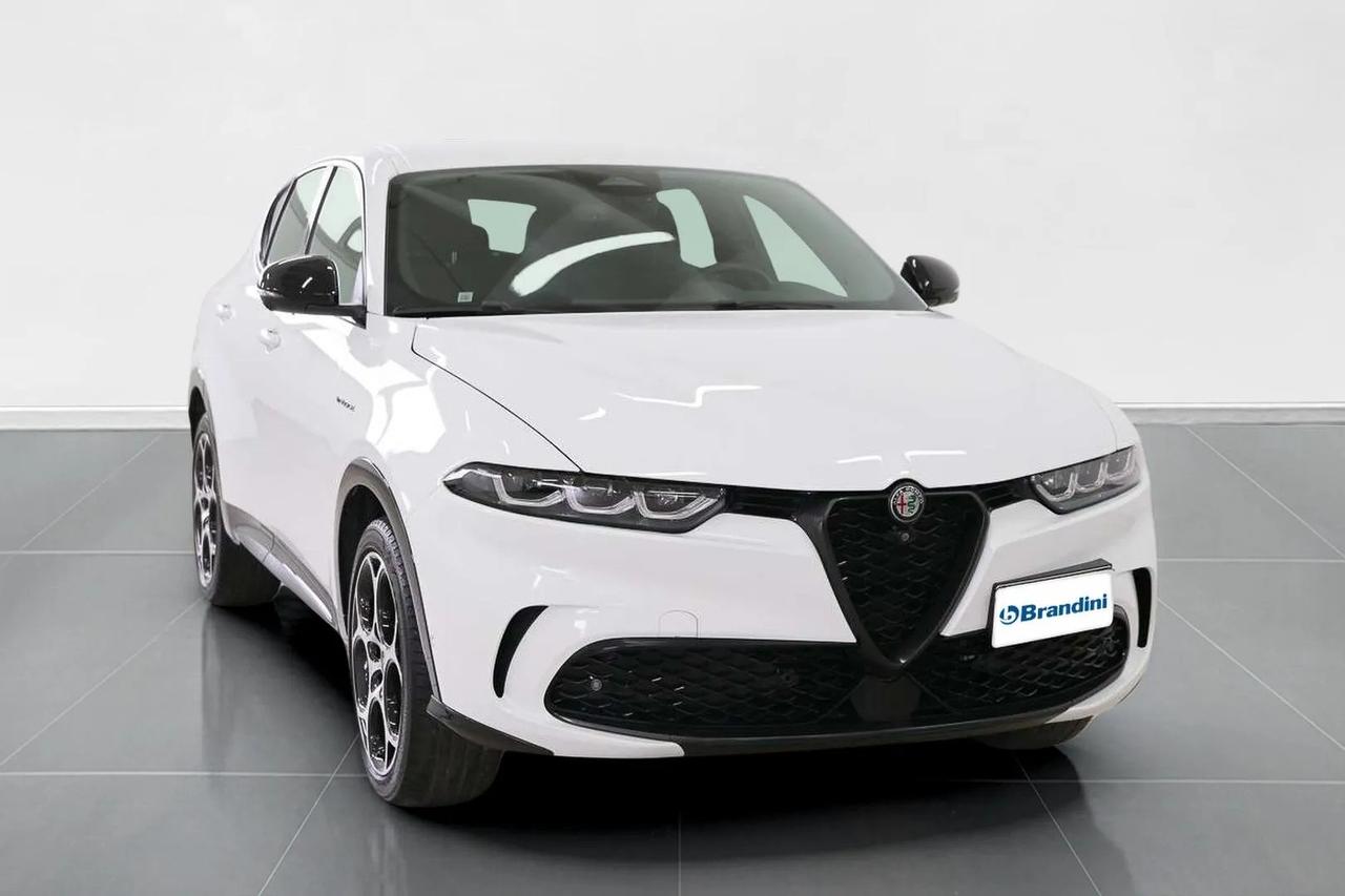 ALFA ROMEO Tonale 1.3 phev Veloce Q4 280cv at6