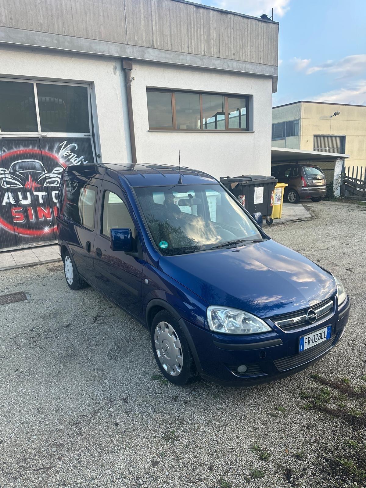 Opel Combo 1.6 CNG Metano 5p. Tour Enjoy