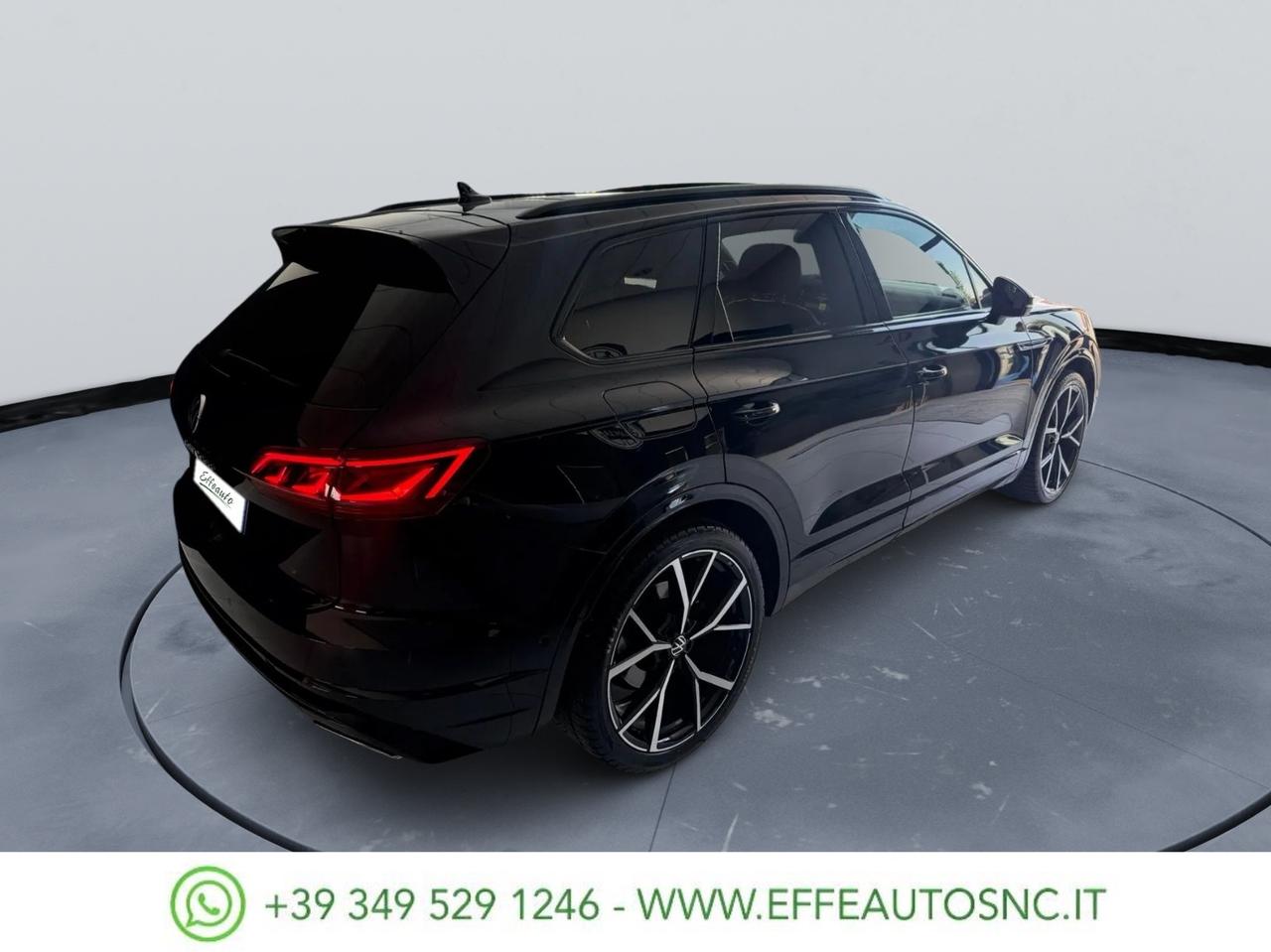 Volkswagen Touareg R-line 3.0 V6 TDI