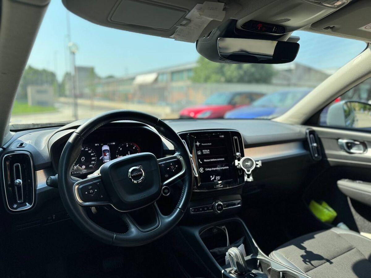 Volvo XC40 2.0 d3 Momentum auto my21