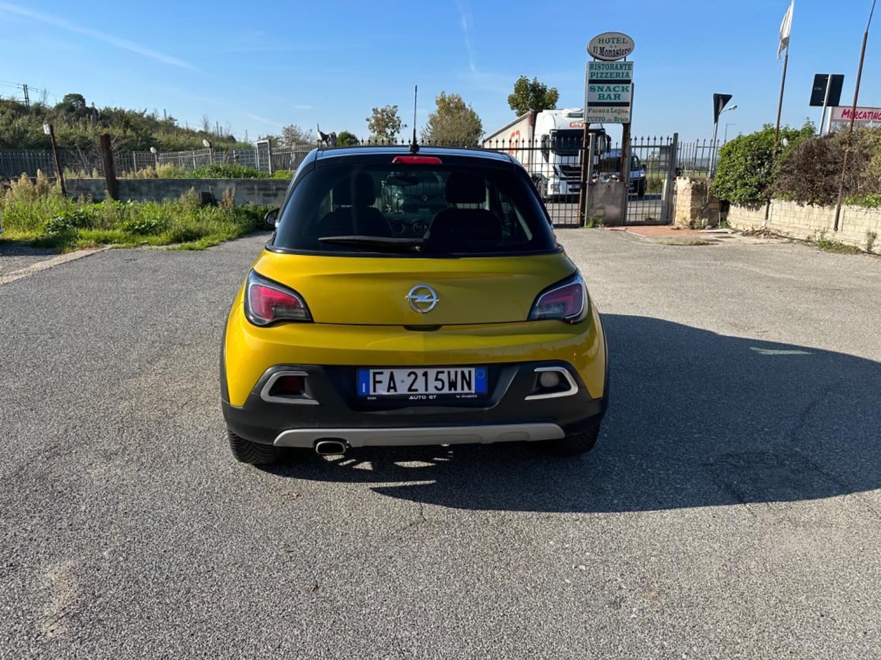 Opel Adam 1.4 87 CV GPL Tech Unlimited