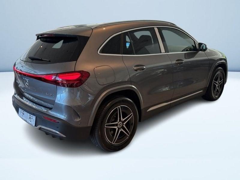 Mercedes-Benz EQA 300 4MATIC AMG Line Advanced