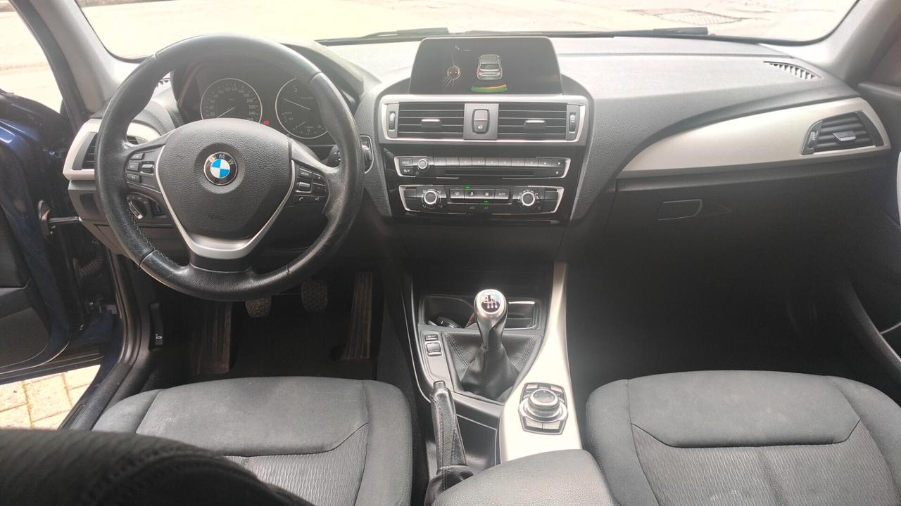 Bmw 116 116d 5p. Urban